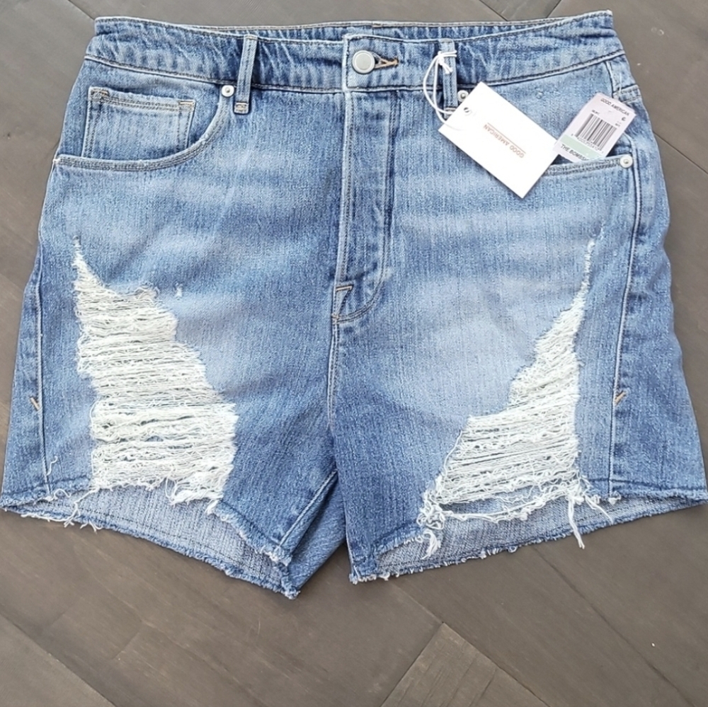 GOOD AMERICAN Bombshell Destroyed Cutoff Denim Shorts Light-Medium Wash 8